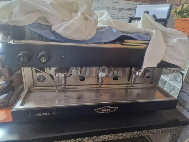 Machine à café WEGA - 2