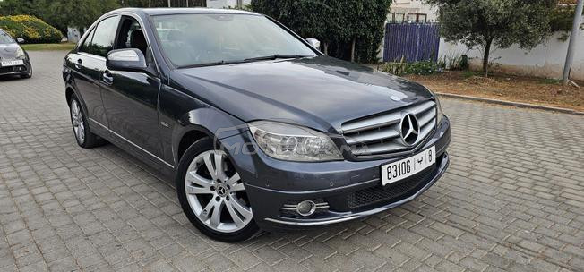Mercedes-Benz 220 diesel 