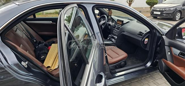 Mercedes-Benz 220 diesel 