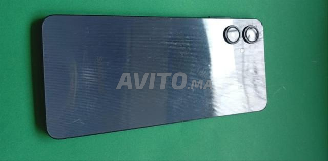 Samsung Galaxy A06 64Go 4Go RAM encore propre - Anassi - 2