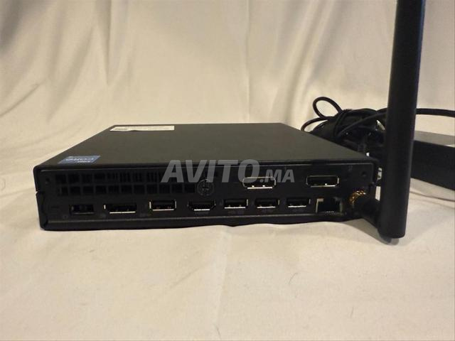 Lenovo ThinkCentre M70q Gen 5 Tiny PC - 2