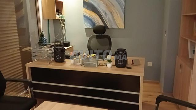 Espace de Travail Moderne & Confortable - 2