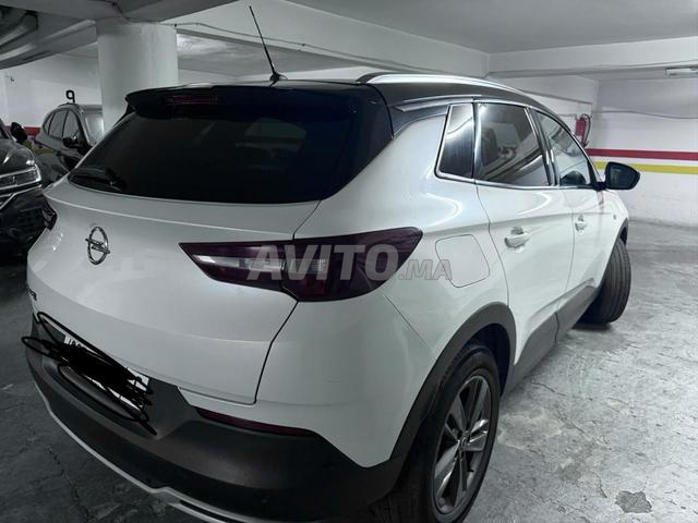 Opel Grand Land X - 2