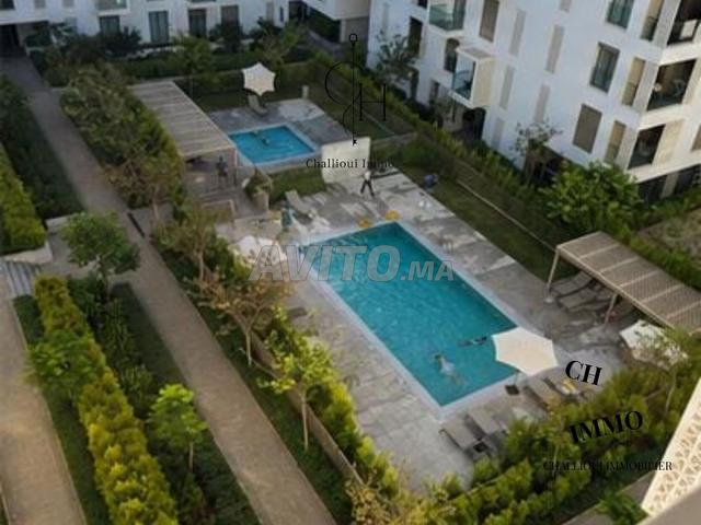 LOCATION APPARTEMENT À EAGLE HILLS VIDE