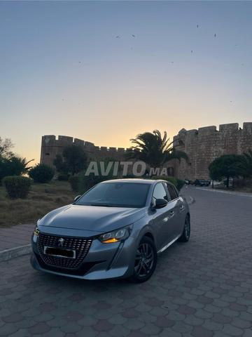 Peugeot 208 Diesel Manuelle 2022 à Safi - 2