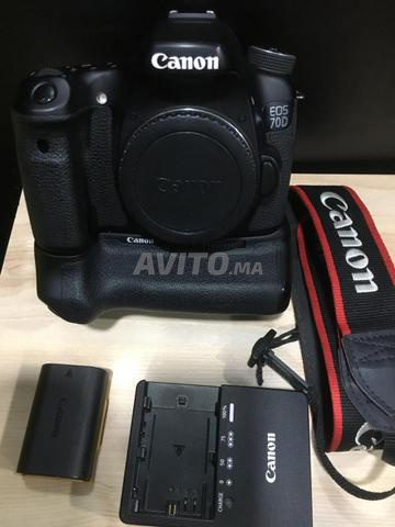 كانون EOS 70D كاميرا احترافية مع قبضة - 2