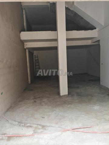 محل للبيع - 2