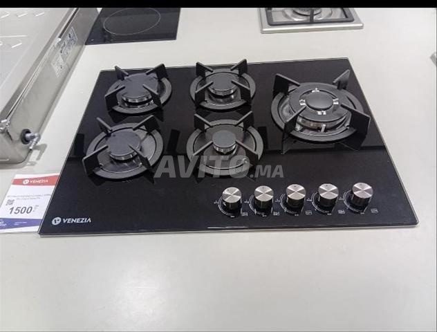 Cuisinière moderne - 2