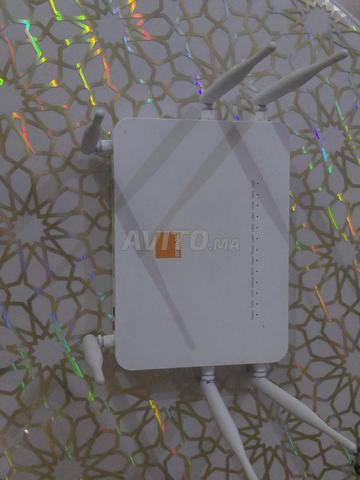 Box Orange Wifi 5 avec 6 antennes