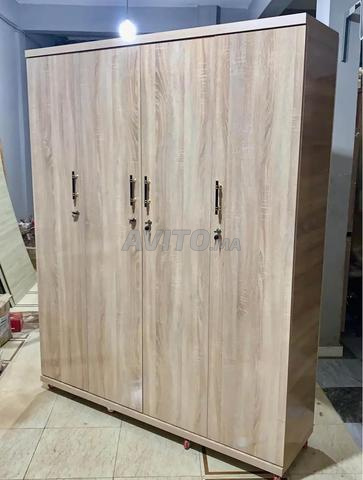Mario Vzakra 4 portes plaquées MDF - 2