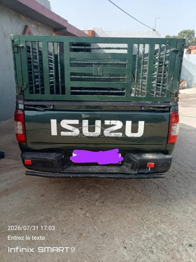 Isuzu D-Max Diesel Manuelle 2010 à Oulad Abbou
