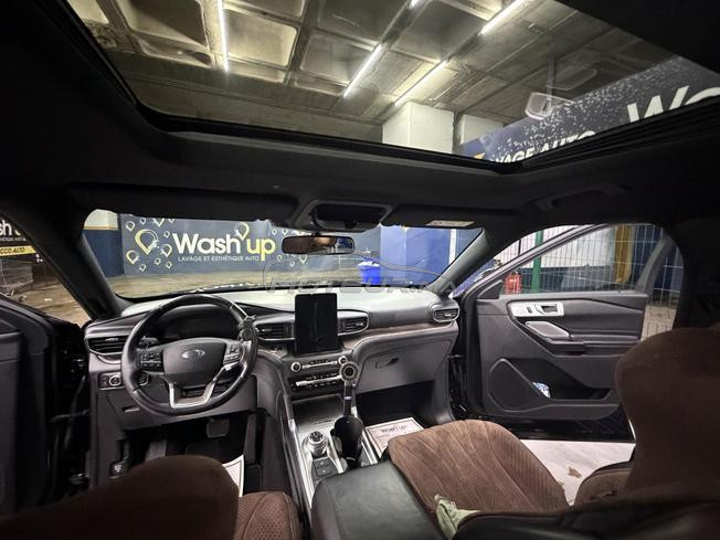 Ford Explorer - le plaisir de conduir