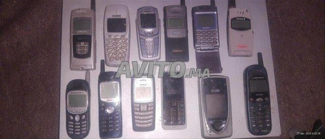 Téléphones anciens vintage pour collectionneurs à vendre en gros
