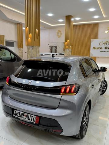 Peugeot 208 allure 2023 - 2