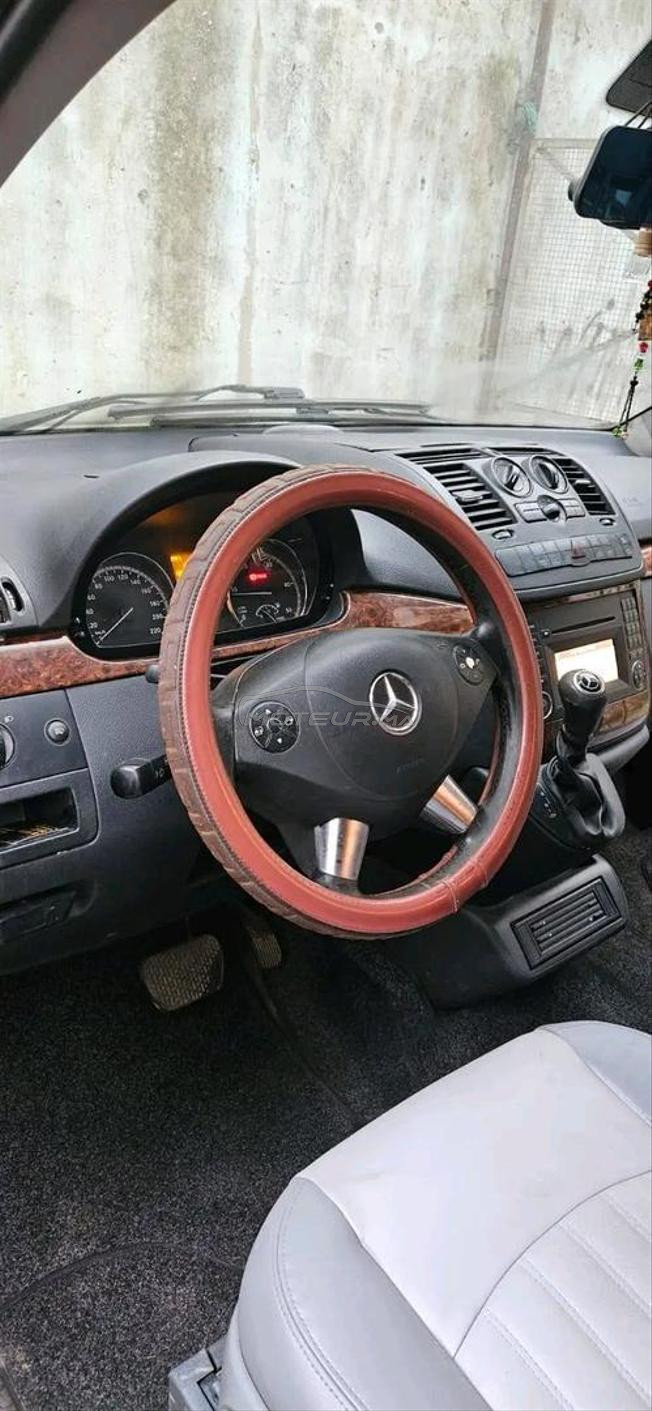 مرسيديس بينز فيانو v6  mercedes bez viano 