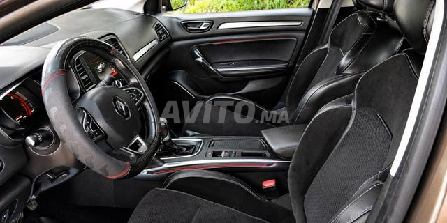 Renault Megane 4 Automatique finition Intense Plus - 2