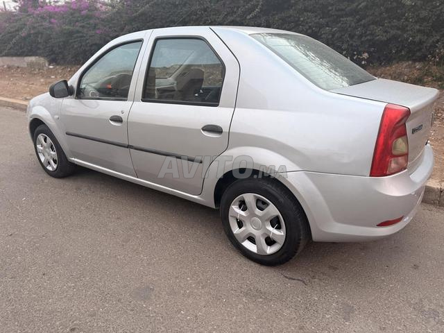 Dacia Logan modèle 2012/11 - 2