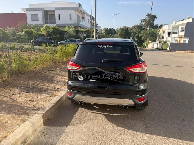 ford kuga modèle 2014 très bonne état diesl
