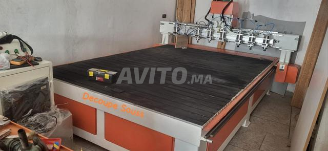 Routeur laser CNC