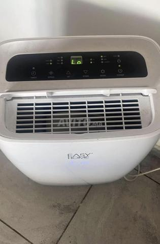 Déshumidificateur machine pour enlever l'humidité des maisons - 2