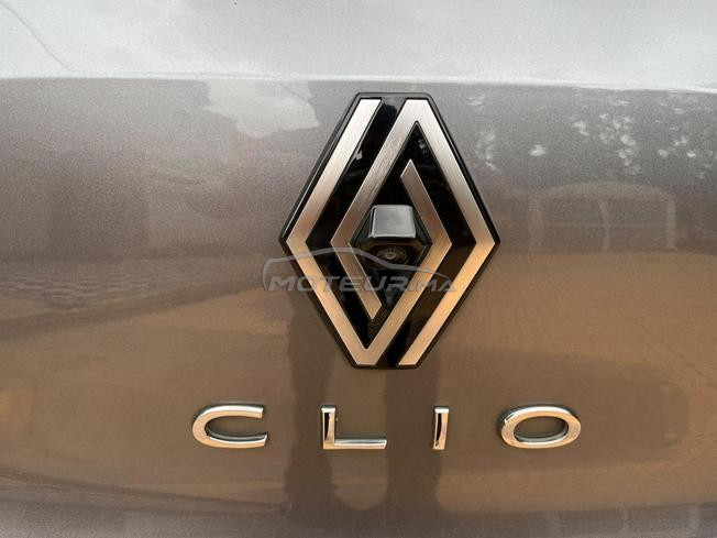 clio 5 2024 version equilibre 