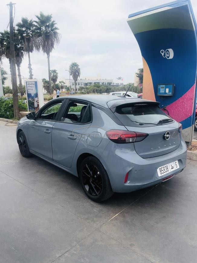 Opel corsa très bon état 145 000 dhs 