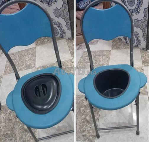 Chaise de toilette actuellement disponible - 2
