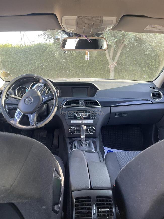Mercedes-Benz 220 Diesel Automatique 2013 à Oujda