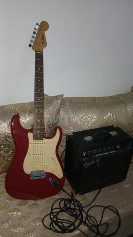 Guitare et ampli Jim Harley - 2
