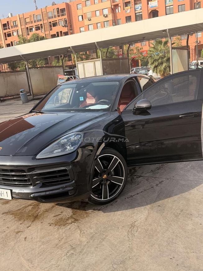 PORSCHE CAYENNE COUPÉ E-HYBRID — 2022