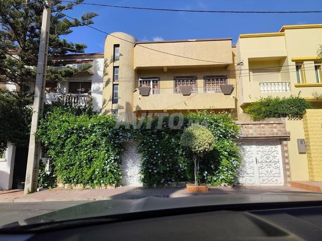 Villa de 323 m2 à Oulfa