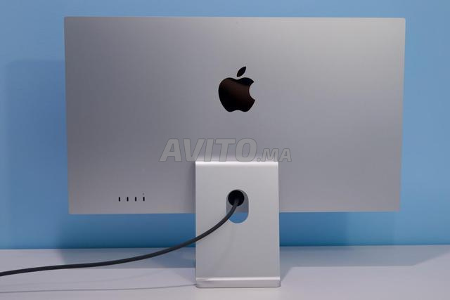 شاشة Apple Studio Display 5K - 27 بوصة بحالة كالجديدة - 2