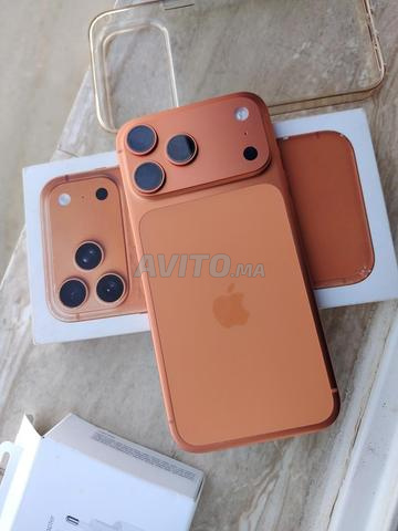 iPhone 17 Pro Max 512GB بطارية 100% مع العلبة