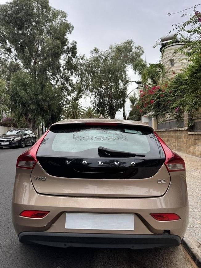 Volvo V40 Diesel Automatique 2015 à Casablanca