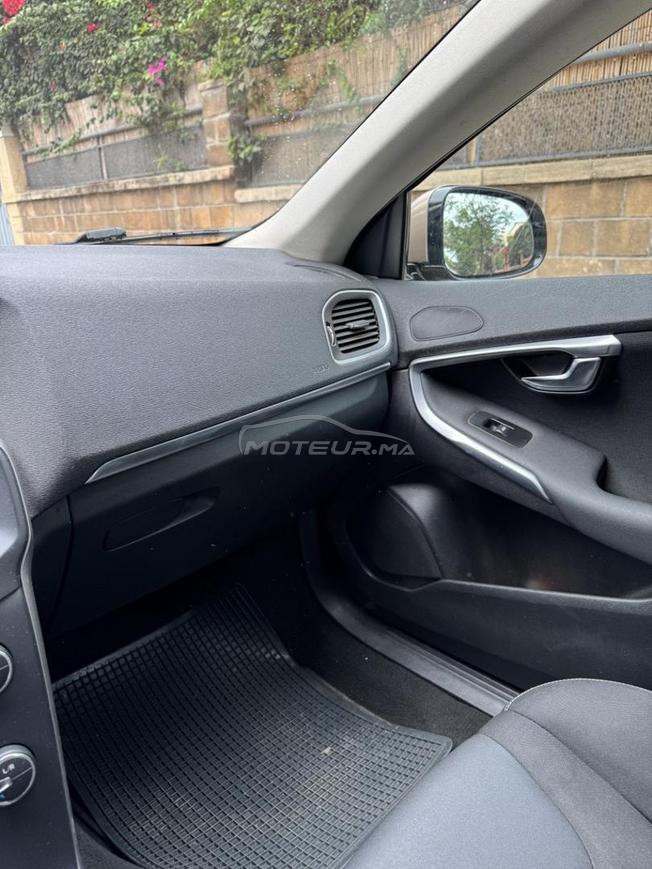 Volvo V40 Diesel Automatique 2015 à Casablanca