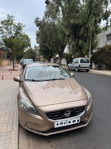 Volvo V40 Diesel Automatique 2015 à Casablanca - 2