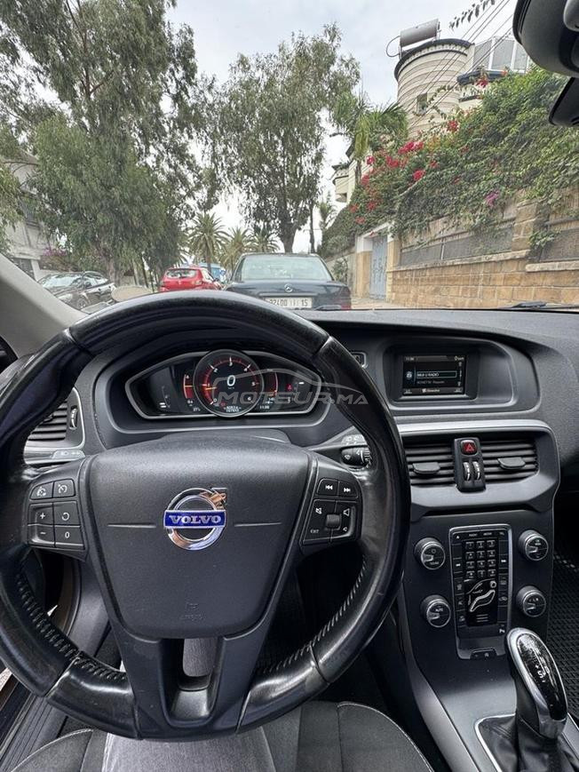 Volvo V40 Diesel Automatique 2015 à Casablanca