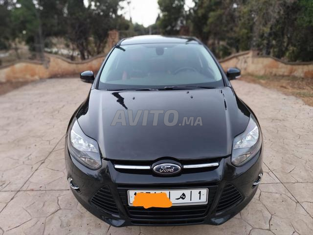 Ford Focus Diesel Manuelle 2015 à Sidi Yahya Zaer - 2