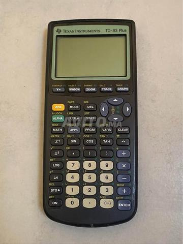 Calculatrice graphique Texas Instruments TI-83Plus