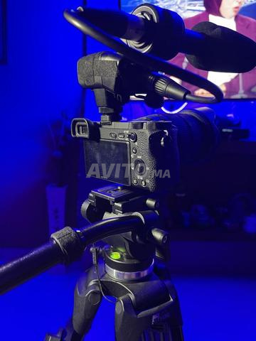 Sony Alpha a6500 بحالة ممتازة للبيع - 2