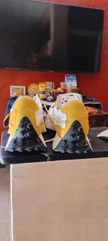 Nouveau pack New Balance, taille 42.5, 700 dirhams - 2
