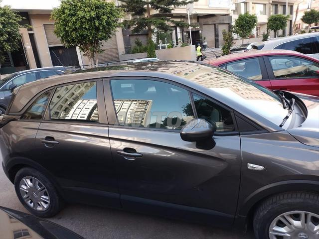 Opel Crossland Diesel Manuelle 2022 à Tanger - 2