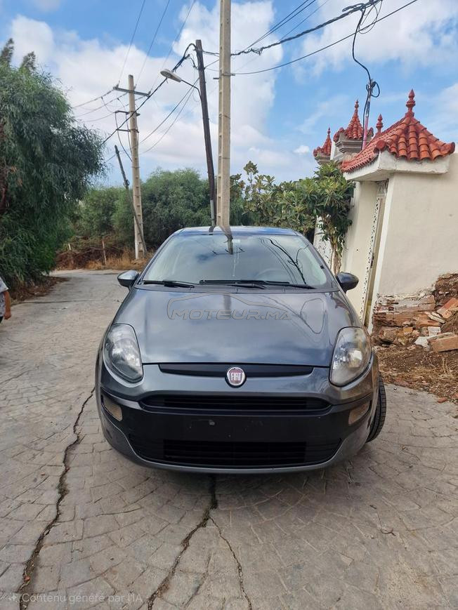 Fiat Grande Punto Essence Manuelle 2012 à Tanger