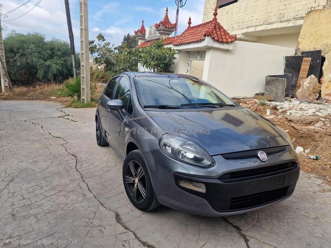 Fiat Grande Punto Essence Manuelle 2012 à Tanger