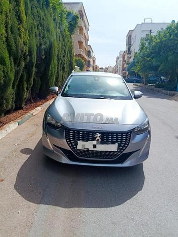 Peugeot 208 Diesel manuelle à Casablanca - 2