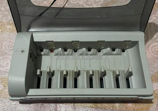 Chargeur de piles universel DURACELL - 2