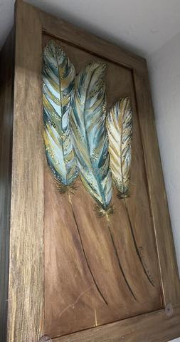 Coffre en bois de cèdre dessiné à la main - 2