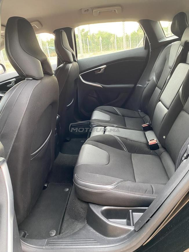Volvo V40 D2 automatique 2019 Diesel 