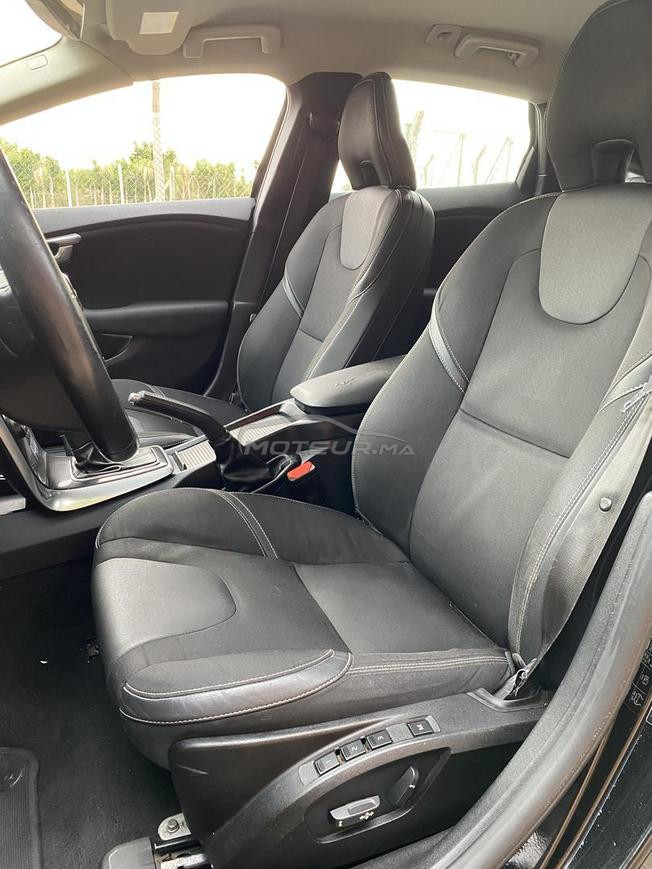 Volvo V40 D2 automatique 2019 Diesel 