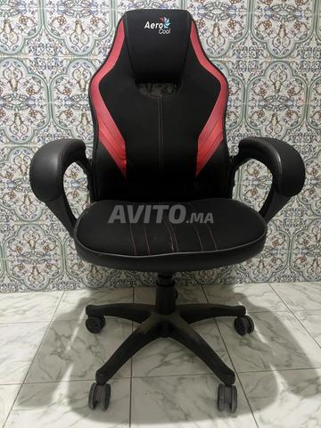 PC Gamer (PC, TV, Chaise, Casque, Souris, Clavier) - 2